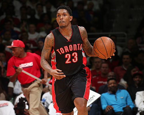 雷霆狂胜49分追平历史最佳开局，攻防效率值断层领跑联盟（雷霆49分大胜追平历史最佳开局，攻防效率一骑绝尘领跑全联盟）