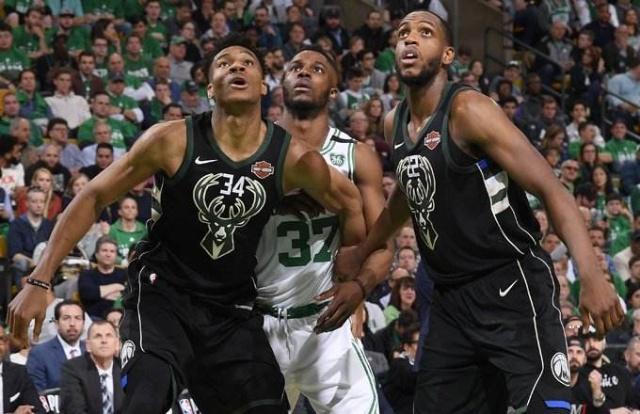 官方：泽林斯基战维罗纳轰出的世界波当选意甲11月最佳进球（官宣：泽林斯基对维罗纳的惊艳世界波当选意甲11月月度最佳进球）