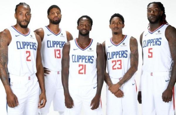 法甲战报：南野拓实一击制胜，十人摩纳哥1-0险胜巴黎（法甲快讯：南野拓实打入制胜球，十人摩纳哥1-0力克巴黎圣日耳曼）