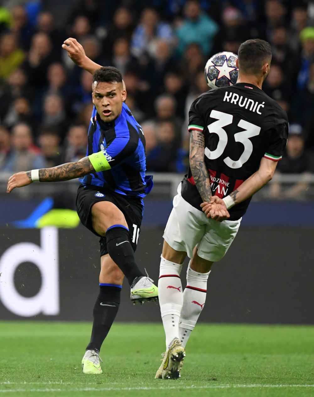 再换一个角度看看浩克的任意球！（换个视角再看浩克的任意球！）