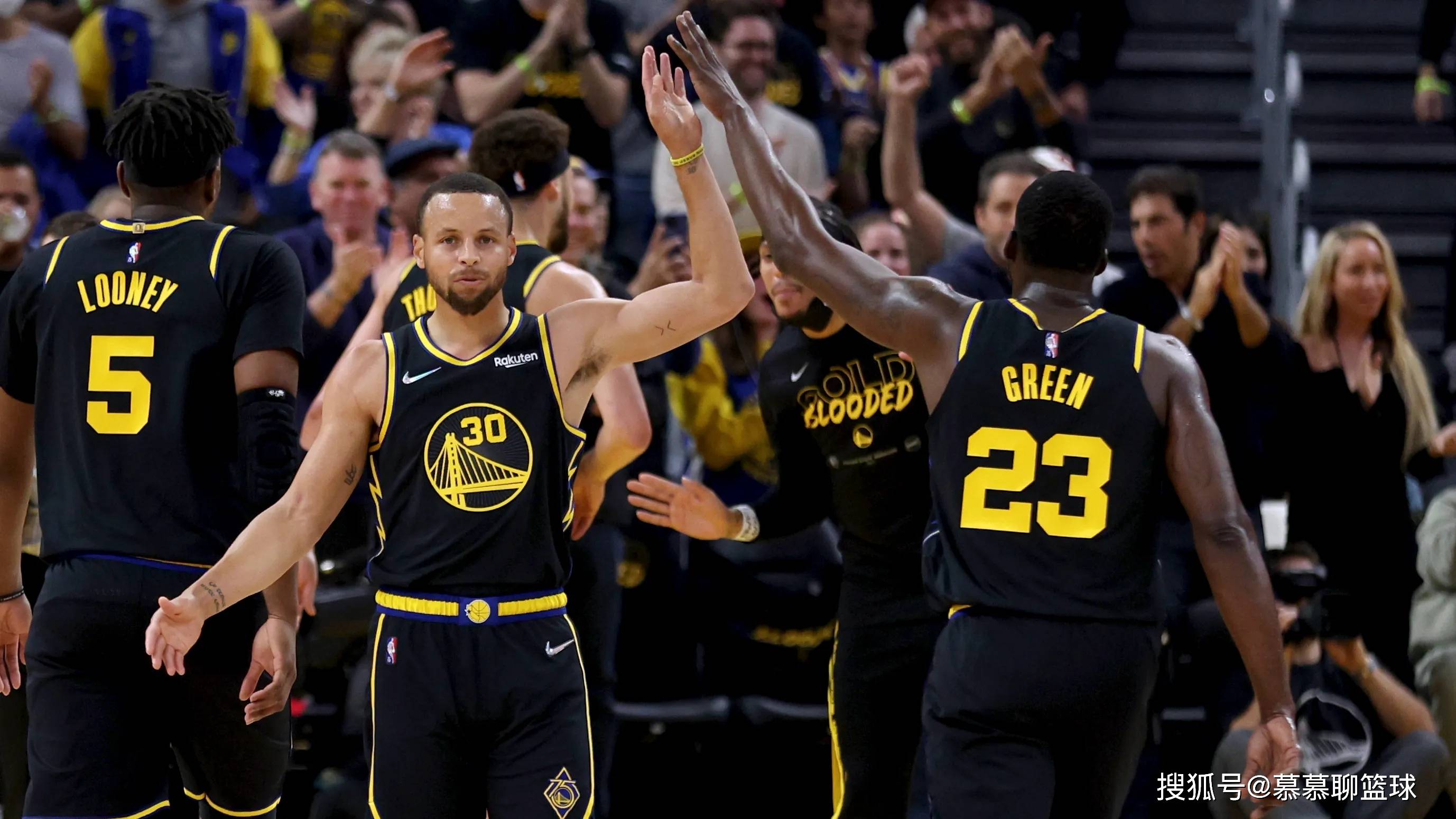 篮球火箭主力后卫被评为月最佳球员（火箭队主力后卫荣膺本月最佳球员）