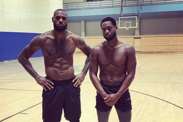 下轮西甲联赛，皇马一线队后卫仅有吕迪格&阿森西奥可以使用（下轮西甲，皇马一线队可用后卫仅剩吕迪格与阿森西奥）