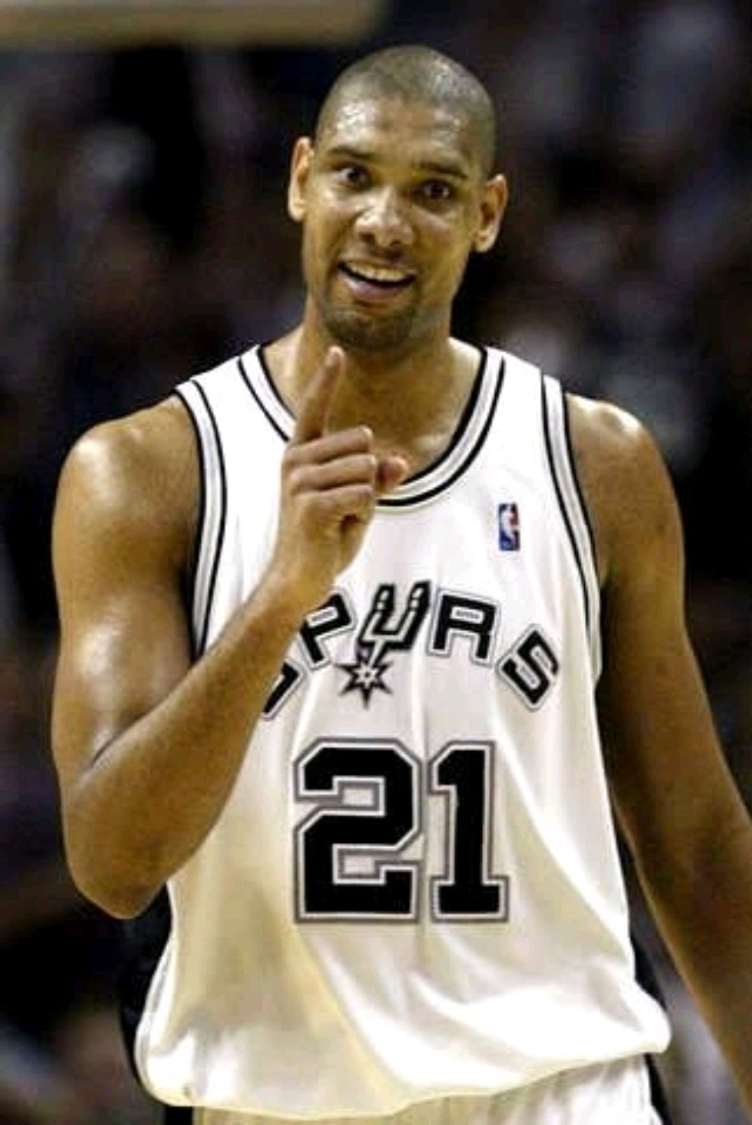 孙继海：不是家里有矿才能踢球，想改变大家这种认知（孙继海：踢球不靠家里有矿，我想打破这种观念）