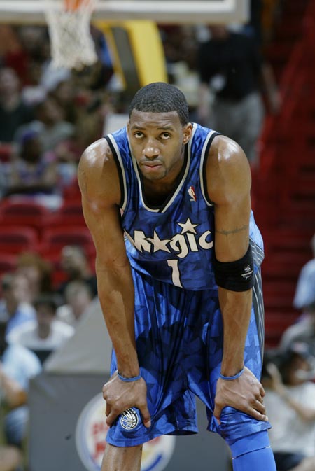 篮球火箭球员赛季数据亮眼（火箭球员本季数据出色）