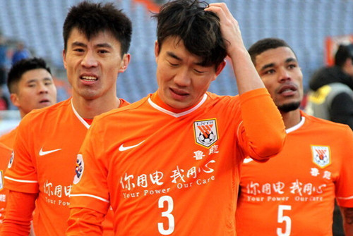 赢得很轻松！掘金全队4人得分20+全队三分46中23（轻松取胜！掘金四人20+，全队三分46投23中）